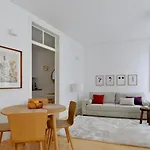 Alfama Confortable Apartment Near Cathedral